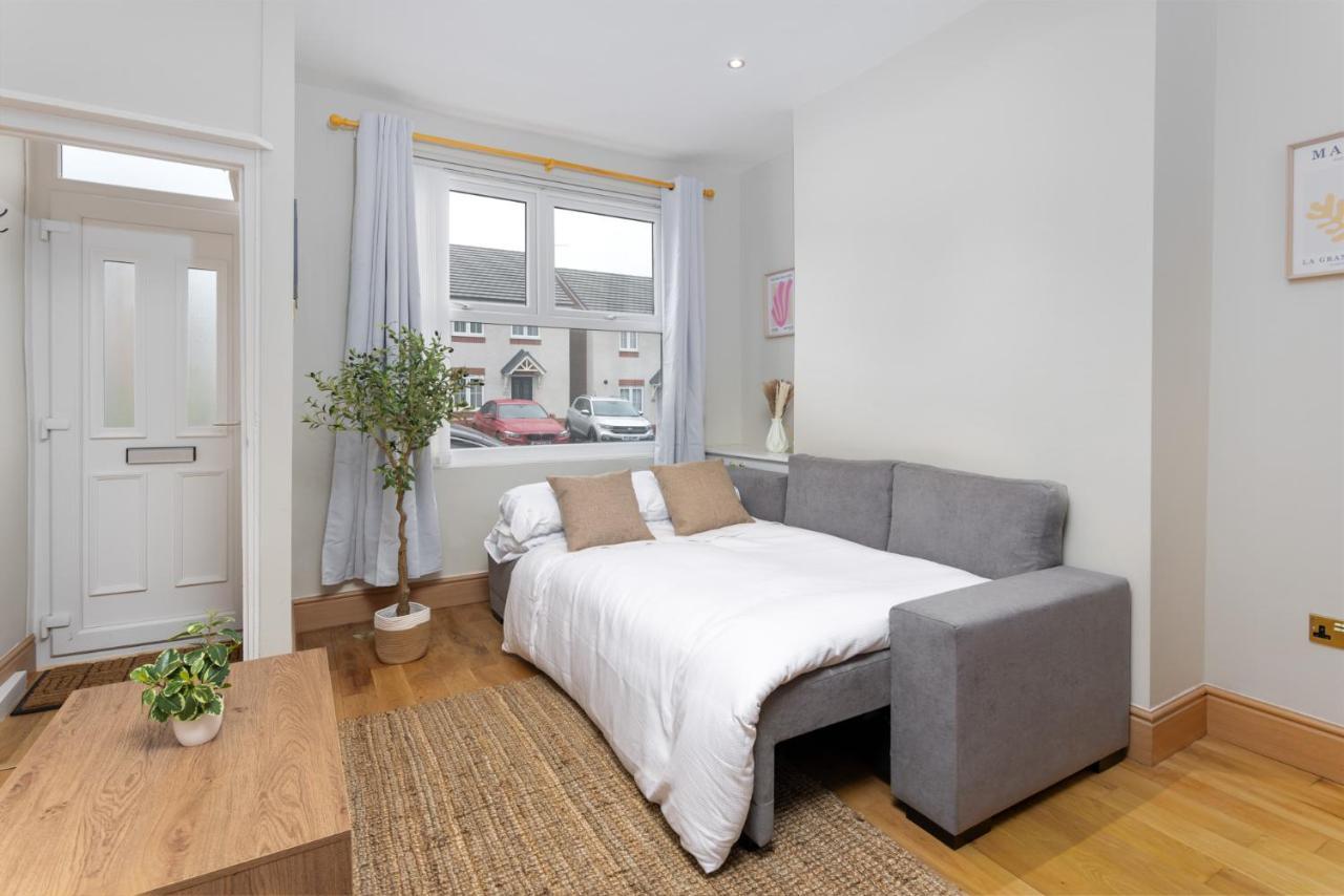 Holiday home Flatzy - Stunning By Lark Lane With Pool Table *
